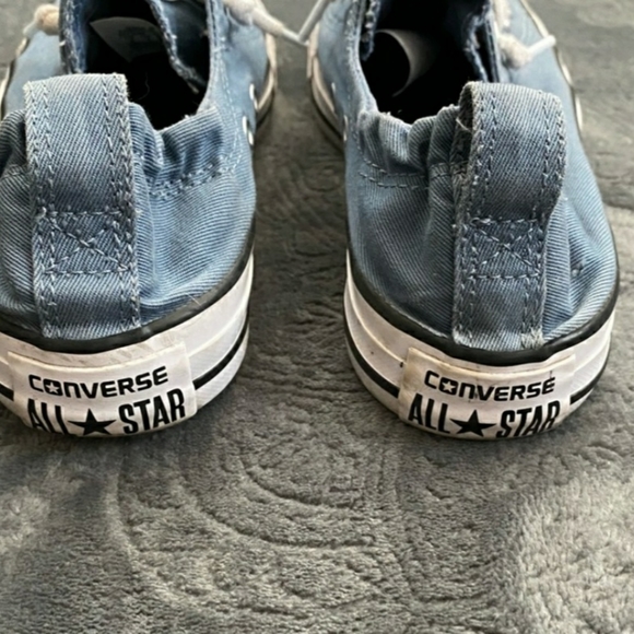 Women’s converse - Picture 3 of 3